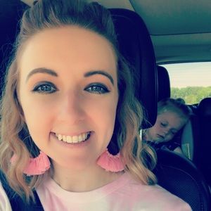 Meet your Posher, Ashlyn